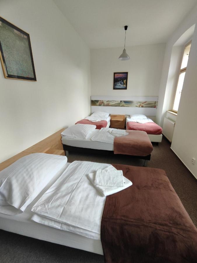 Hotel Stara Skola Mezna Ngoại thất bức ảnh
