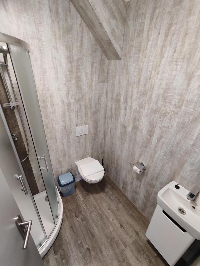 Hotel Stara Skola Mezna Ngoại thất bức ảnh