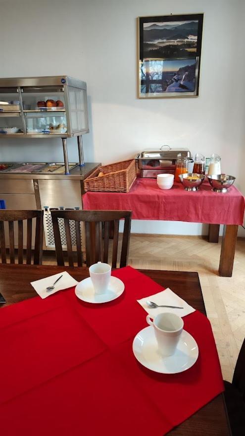 Hotel Stara Skola Mezna Ngoại thất bức ảnh